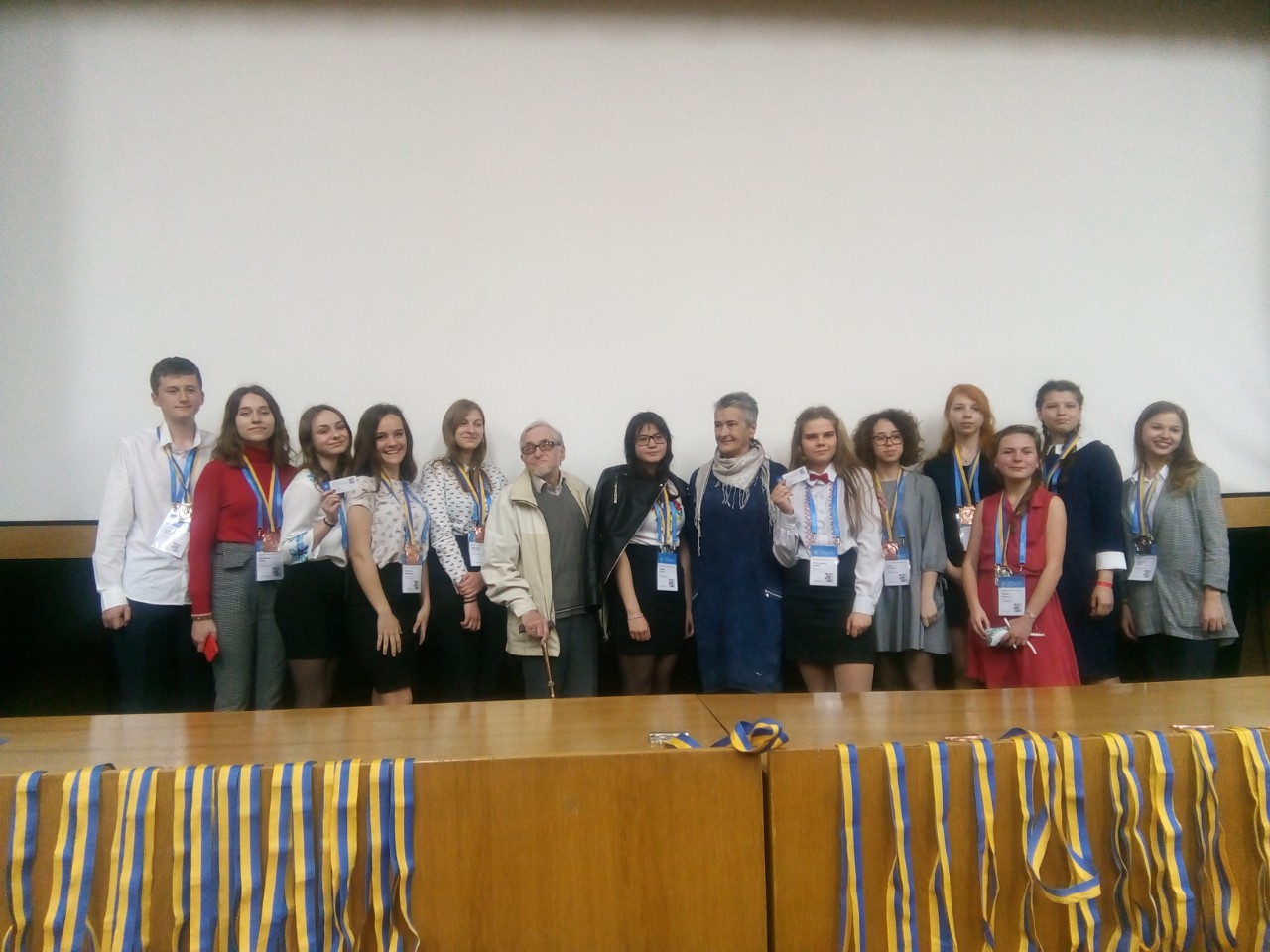 IMG 76d1e9a33bba26530f15bb31cc2b07d9 V